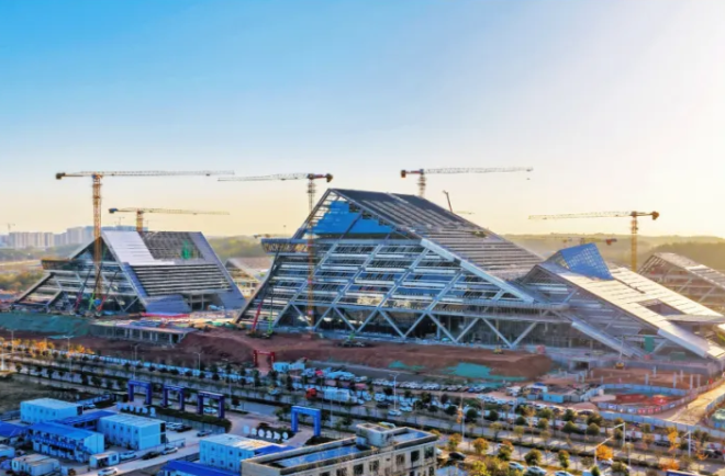 勇毅前行、砥礪奮進(jìn) | 湘江集團(tuán)湘新投公司2025年度記憶